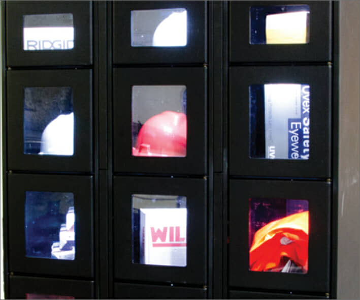 vending machine with snaplocker addition